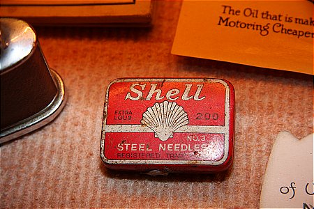 SHELL GRAMAPHONE NEEDLES - click to enlarge